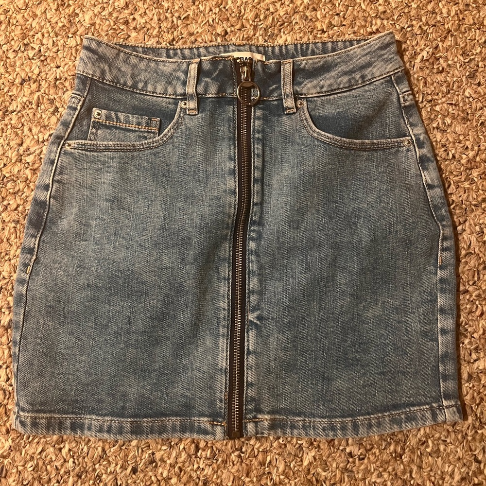Garage zip up denim skirt